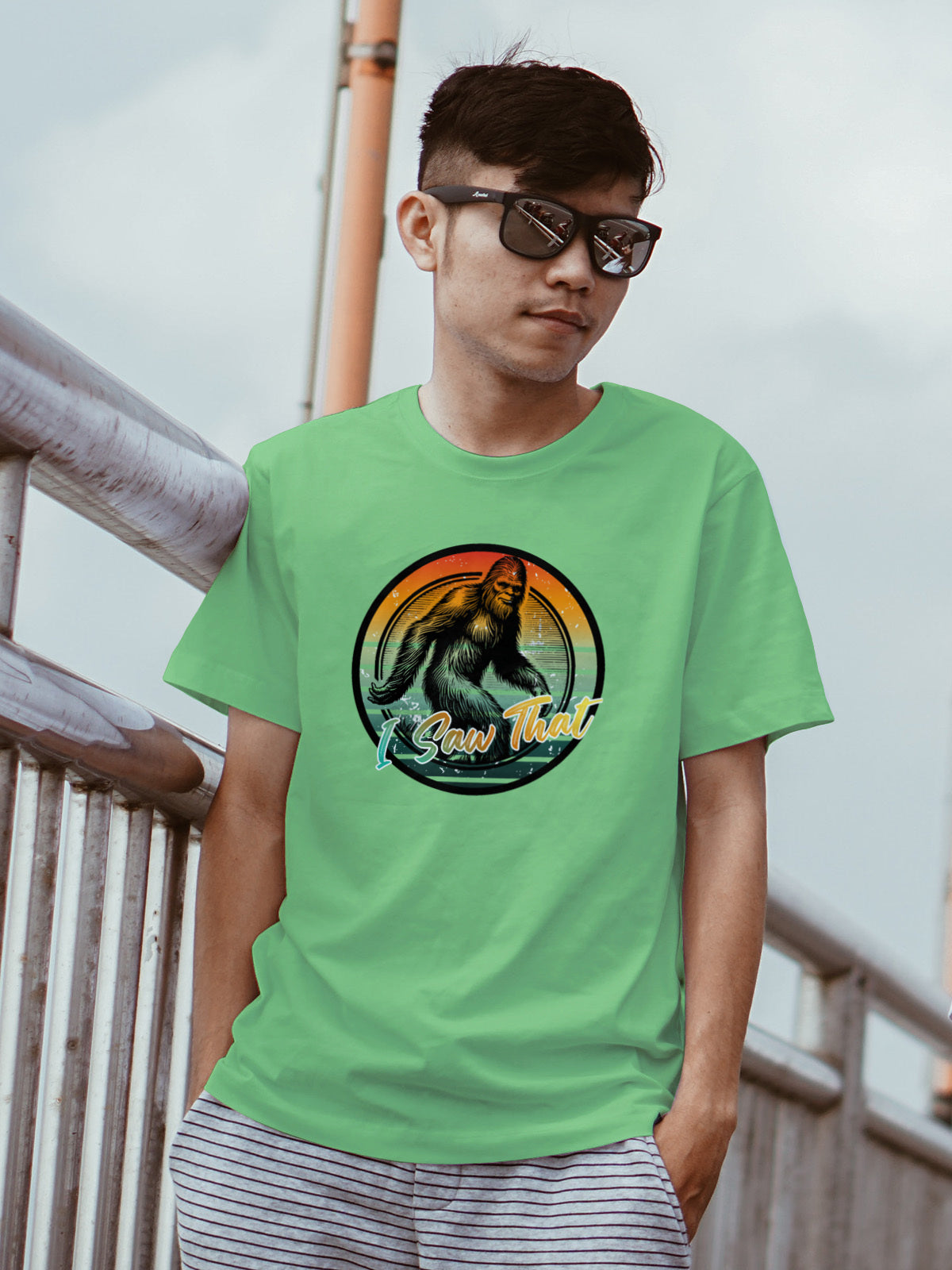 Bigfoot I Saw That Graphic Tee | Circular Bigfoot Design | LAHall Artworks Cryptid T-Shirt