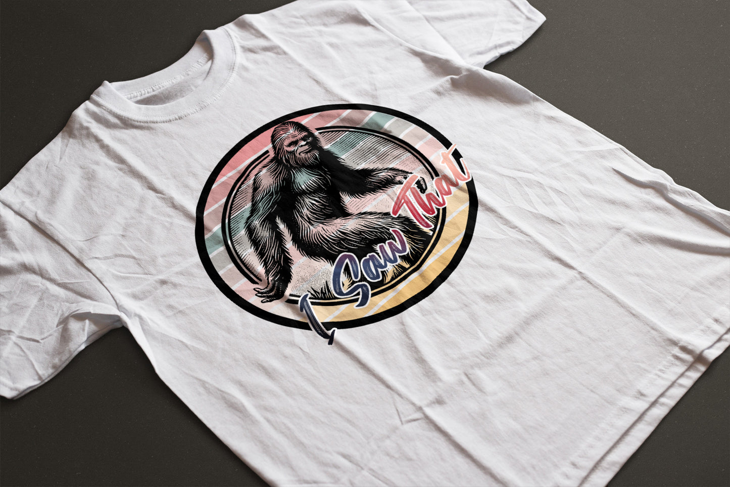 Bigfoot I Saw That Graphic Tee | Circular Bigfoot Design | LAHall Artworks Cryptid T-Shirt